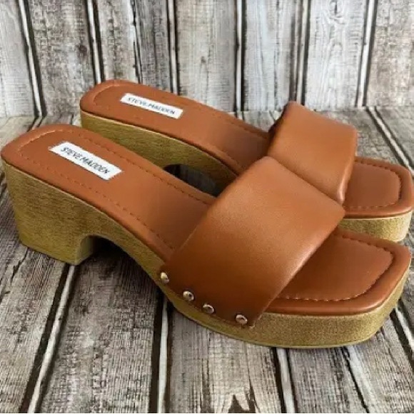 Steve Madden Shoes - New Steve Madden Chana brown wooden sandals
